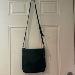 Fossil Black Crossbody Bag with Adjustable Strap